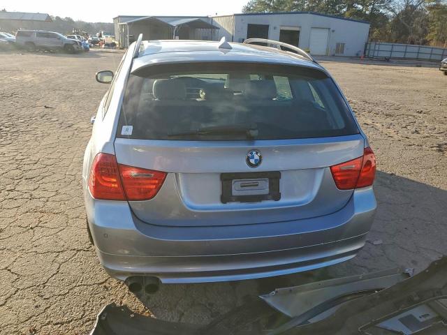 BMW 3 Series It Image 11