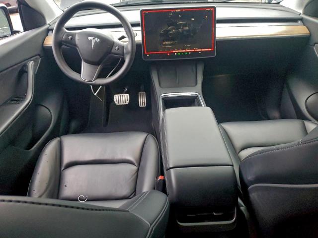 Tesla Model Y Image 6