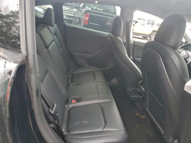 Tesla Model Y Image 8