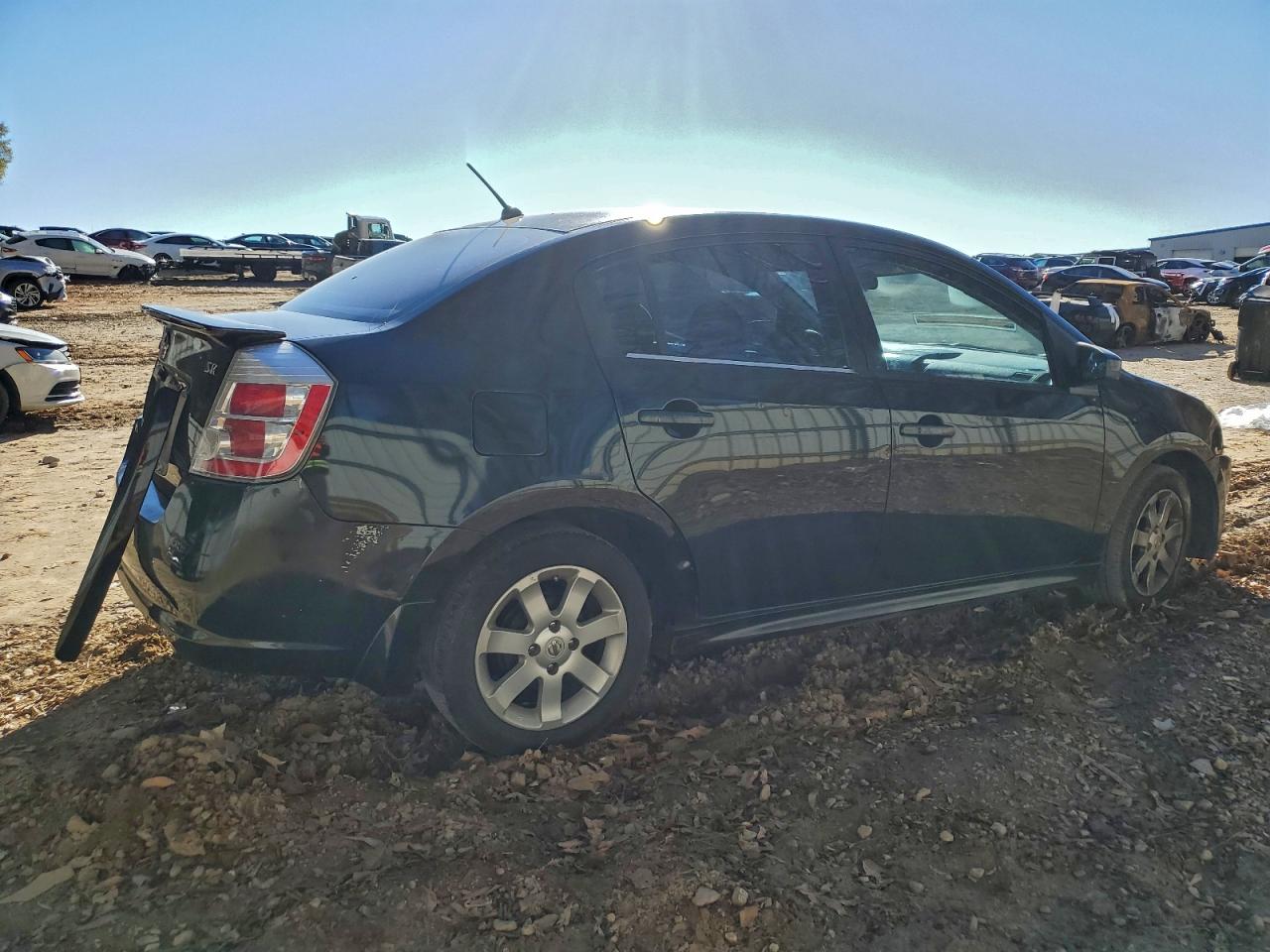 Nissan Sentra 2.0 Image 8