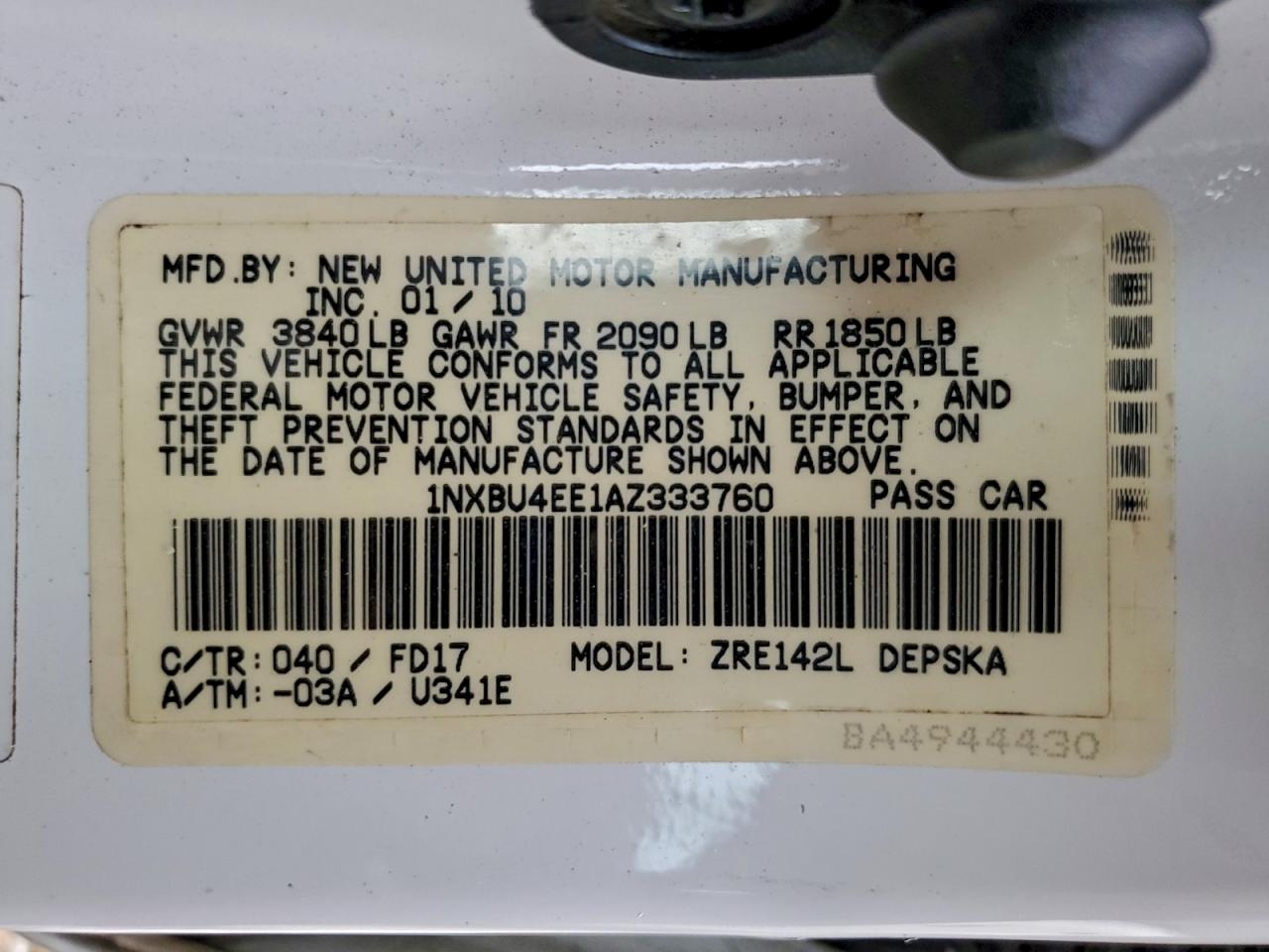 Toyota Corolla Base Image 8