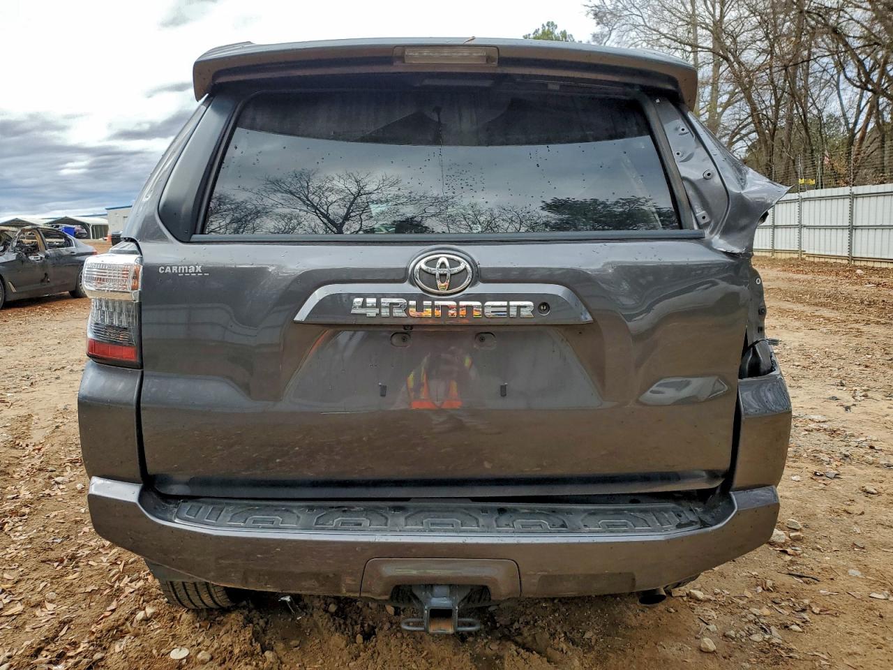 Toyota 4Runner Sr5 Image 4