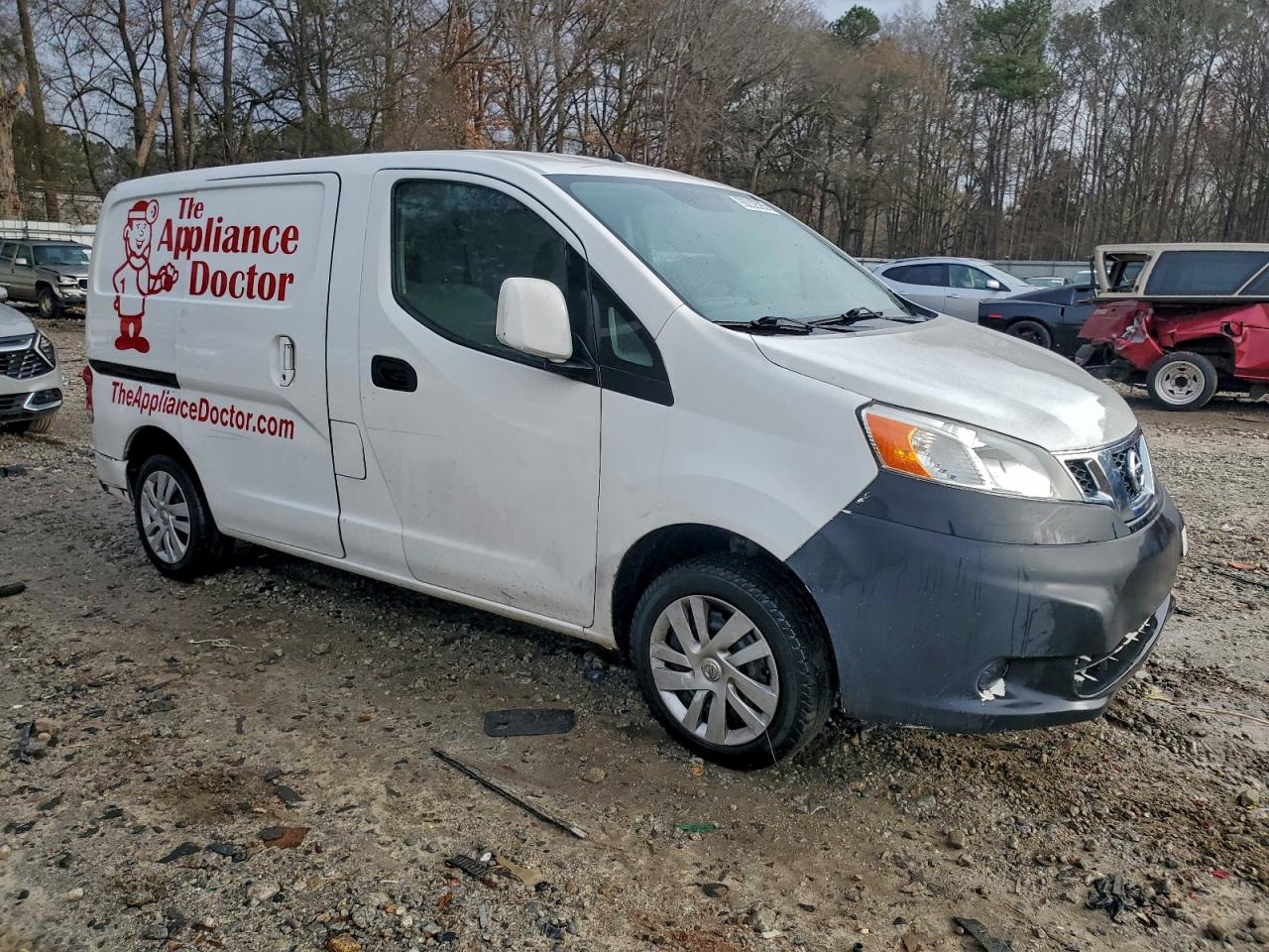 Nissan Nv 2.5s Image 8