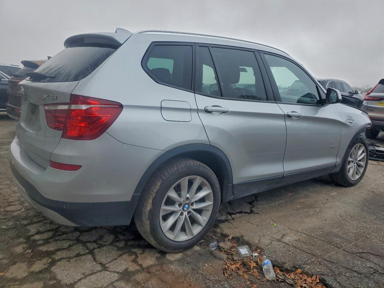 BMW X Series Xdrive28i Image 2