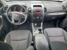 Kia Sorento Base Image 9