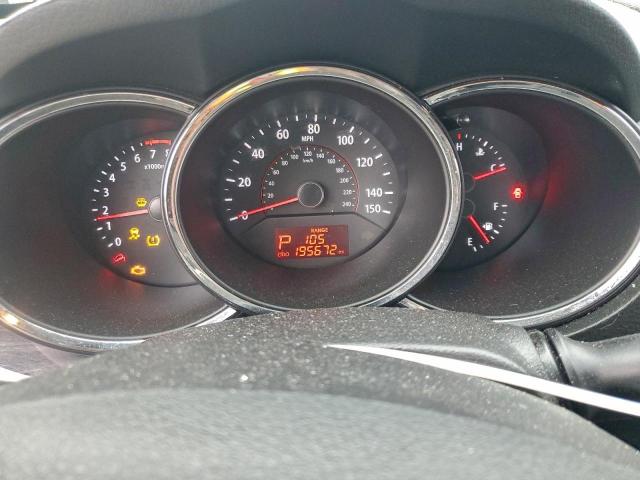 Kia Sorento Base Image 6