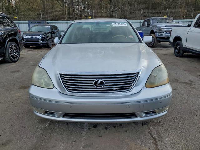 Lexus LS 430 Image 3