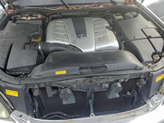 Lexus LS 430 Image 9