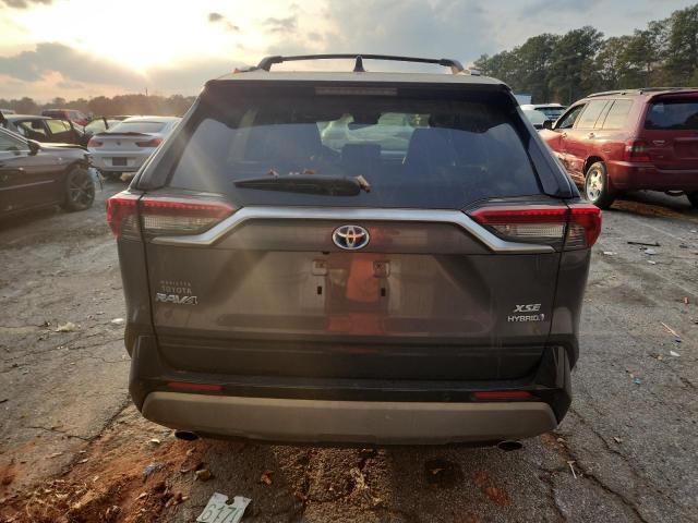 Toyota RAV4 Xse Image 9