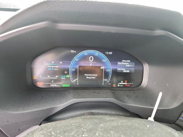 Toyota RAV4 Xse Image 12