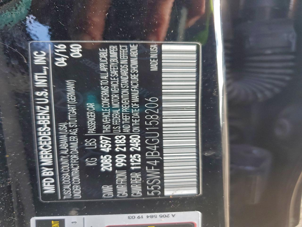 Mercedes-Benz C-Class 300 Image 12