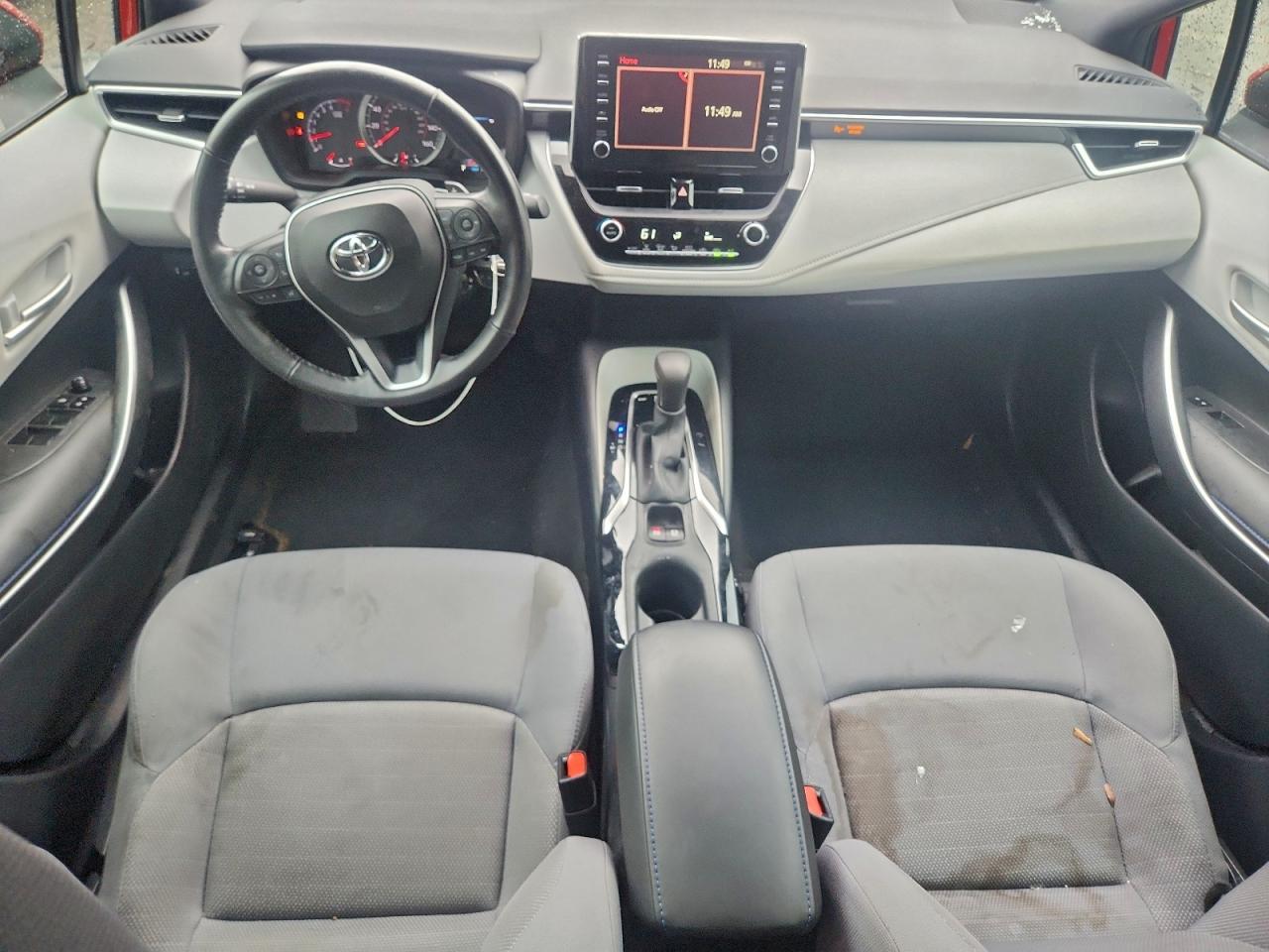 Toyota Corolla Se Image 11