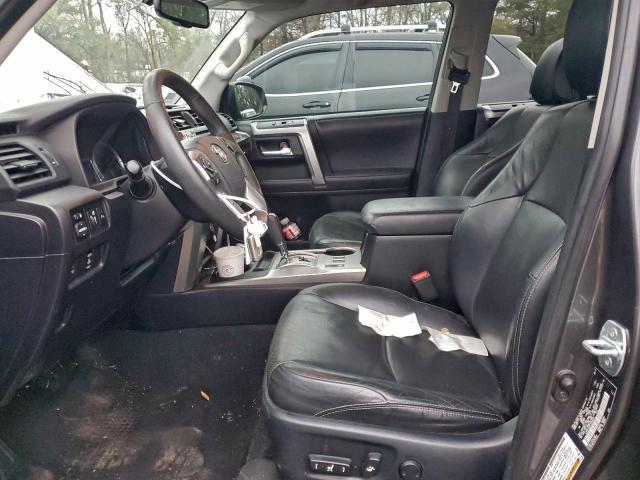 Toyota 4Runner Sr5/sr5 Premium Image 5