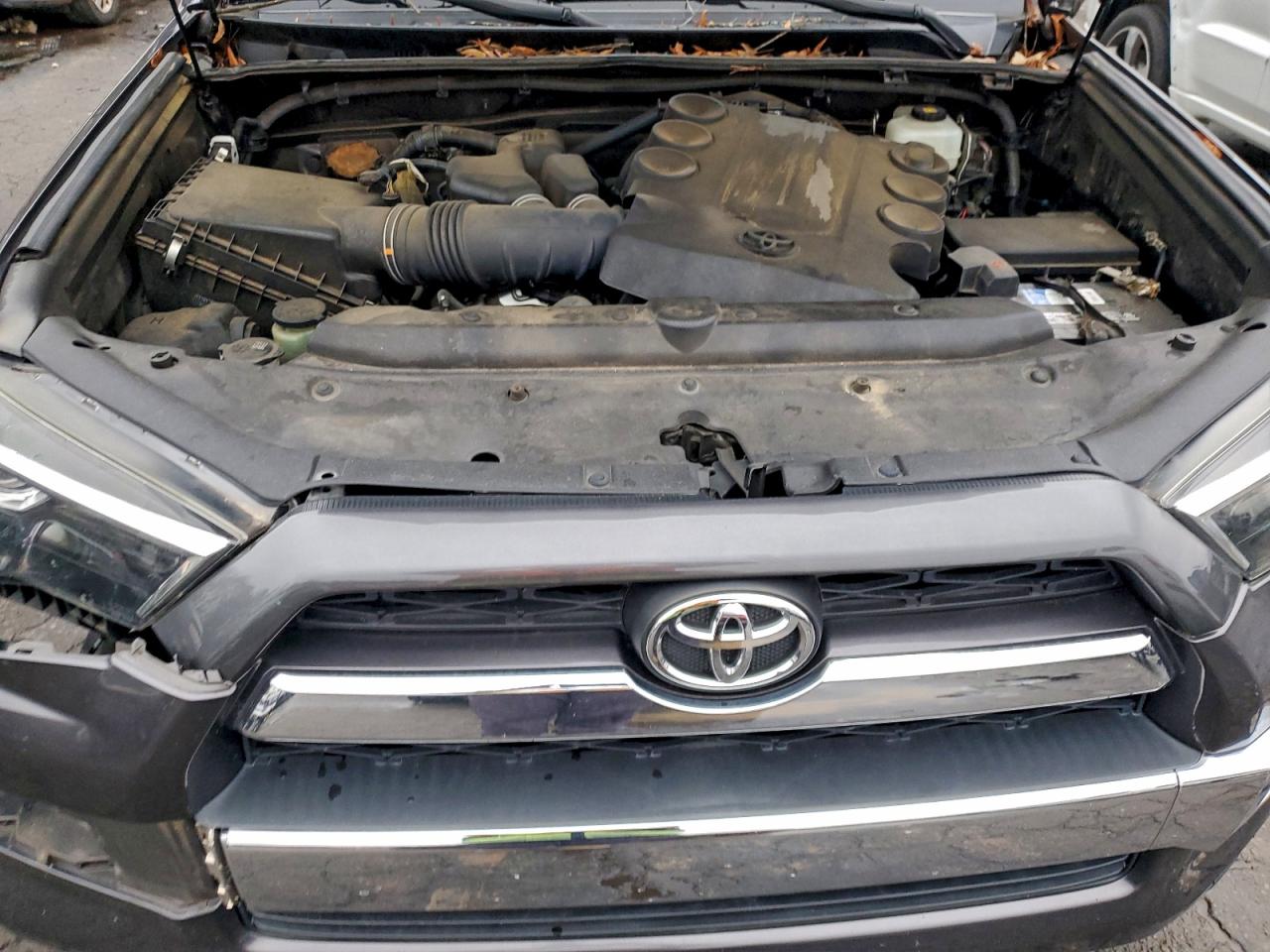 Toyota 4Runner Sr5/sr5 Premium Image 9