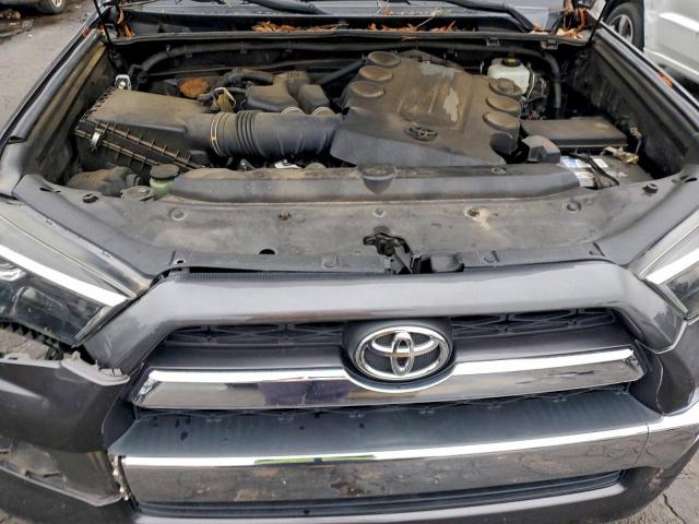 Toyota 4Runner Sr5/sr5 Premium Image 9
