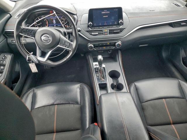 Nissan Altima Sr Image 8