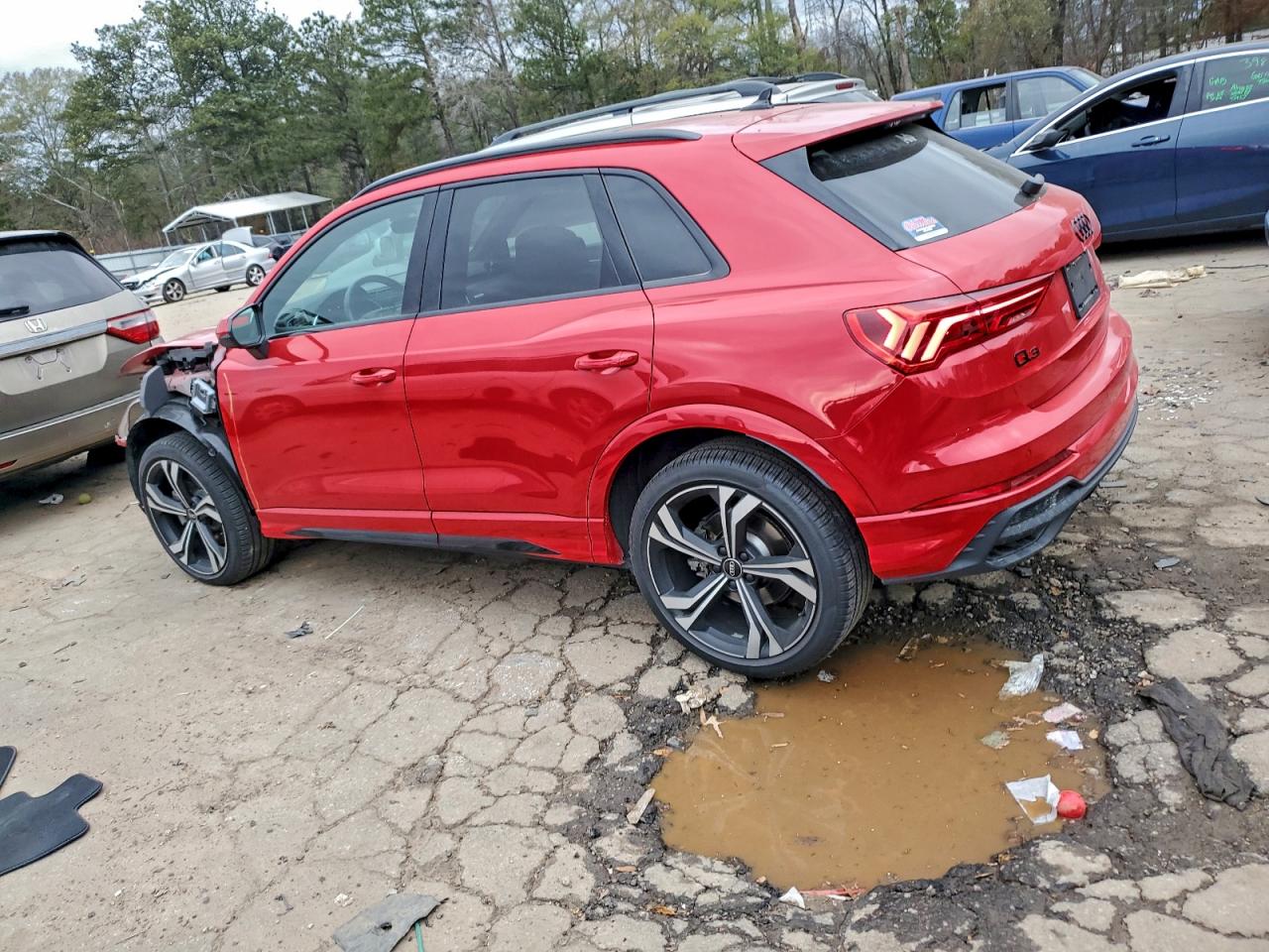 Audi Q3 Premium Plus S Line 45 Image 3