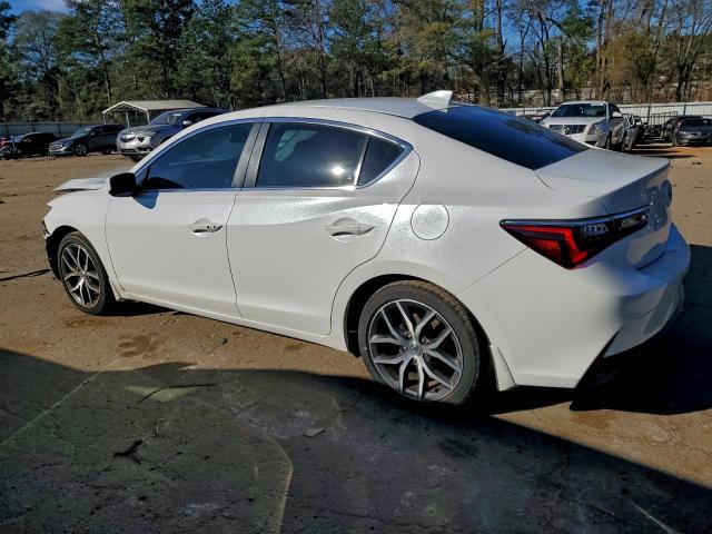 Acura ILX Premium Image 2