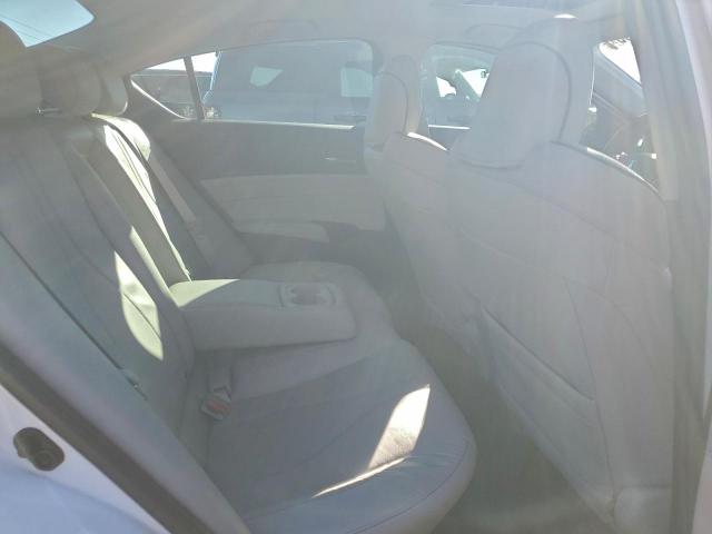 Acura ILX Premium Image 4