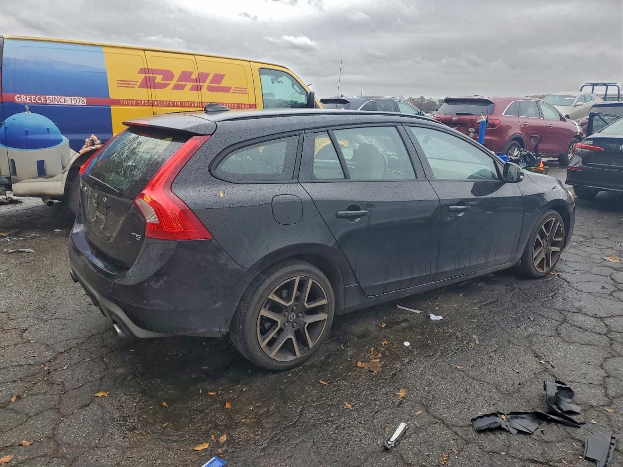 Volvo V60 T5 Dynamic Image 2