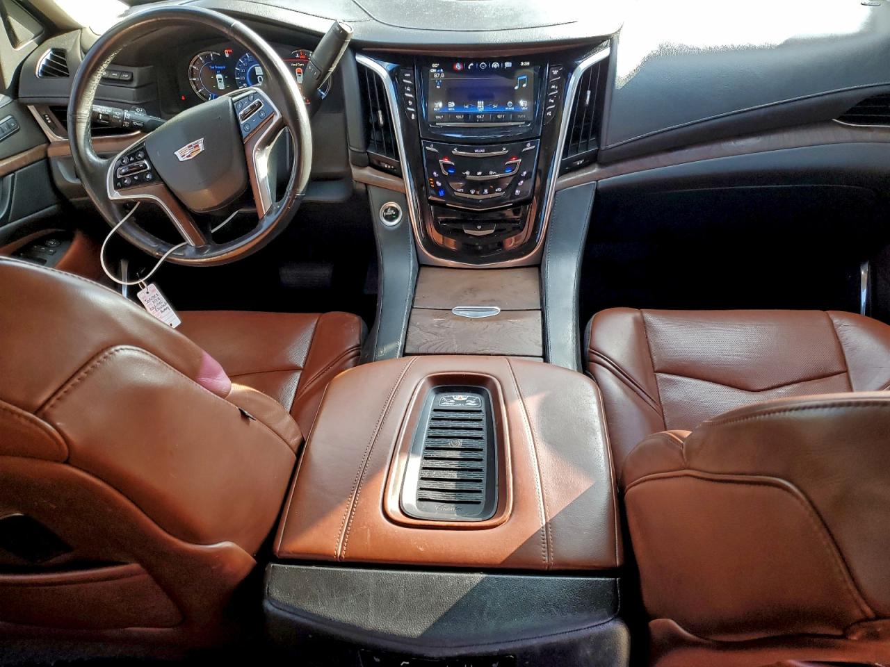 Cadillac Escalade Esv Premium Luxury Image 12