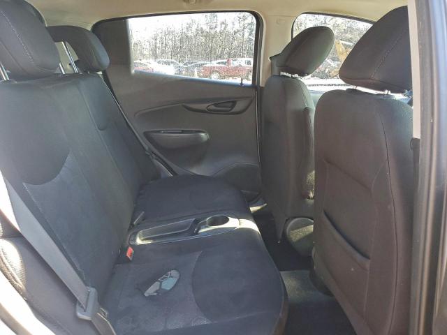 Chevrolet Spark 1lt Image 11