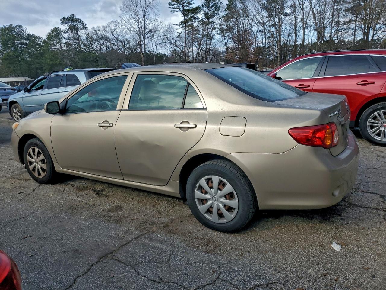 Toyota Corolla Base Image 4
