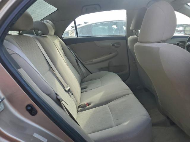 Toyota Corolla Base Image 7