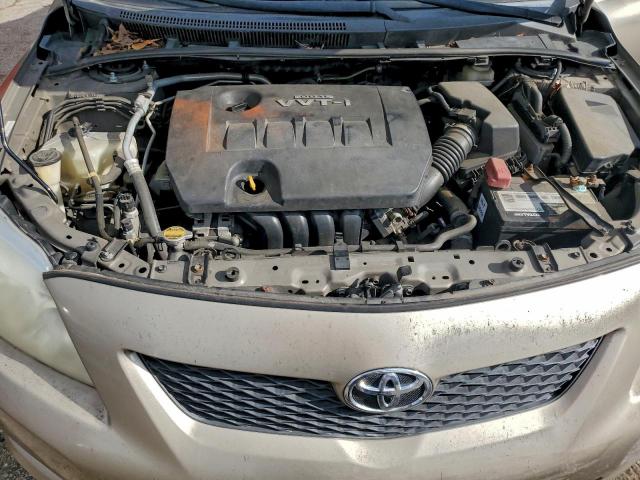 Toyota Corolla Base Image 6