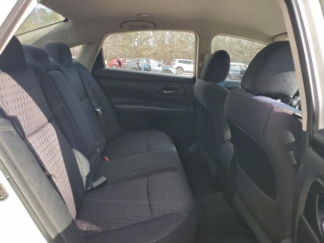 Nissan Altima 2.5 Image 11