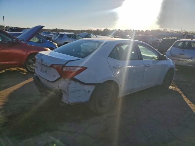 Toyota Corolla L Image 4