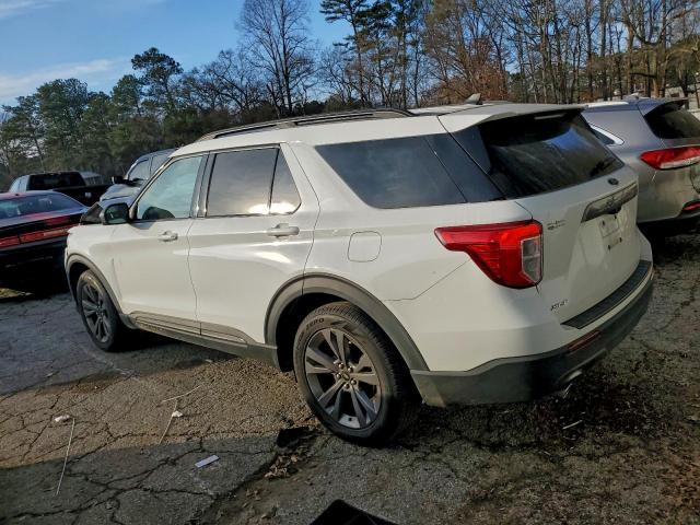 Ford Explorer Xlt Image 2