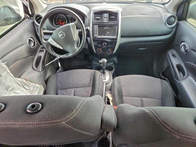 Nissan Versa S Image 7