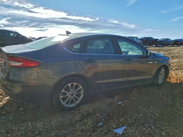 Ford Fusion Se Image 10