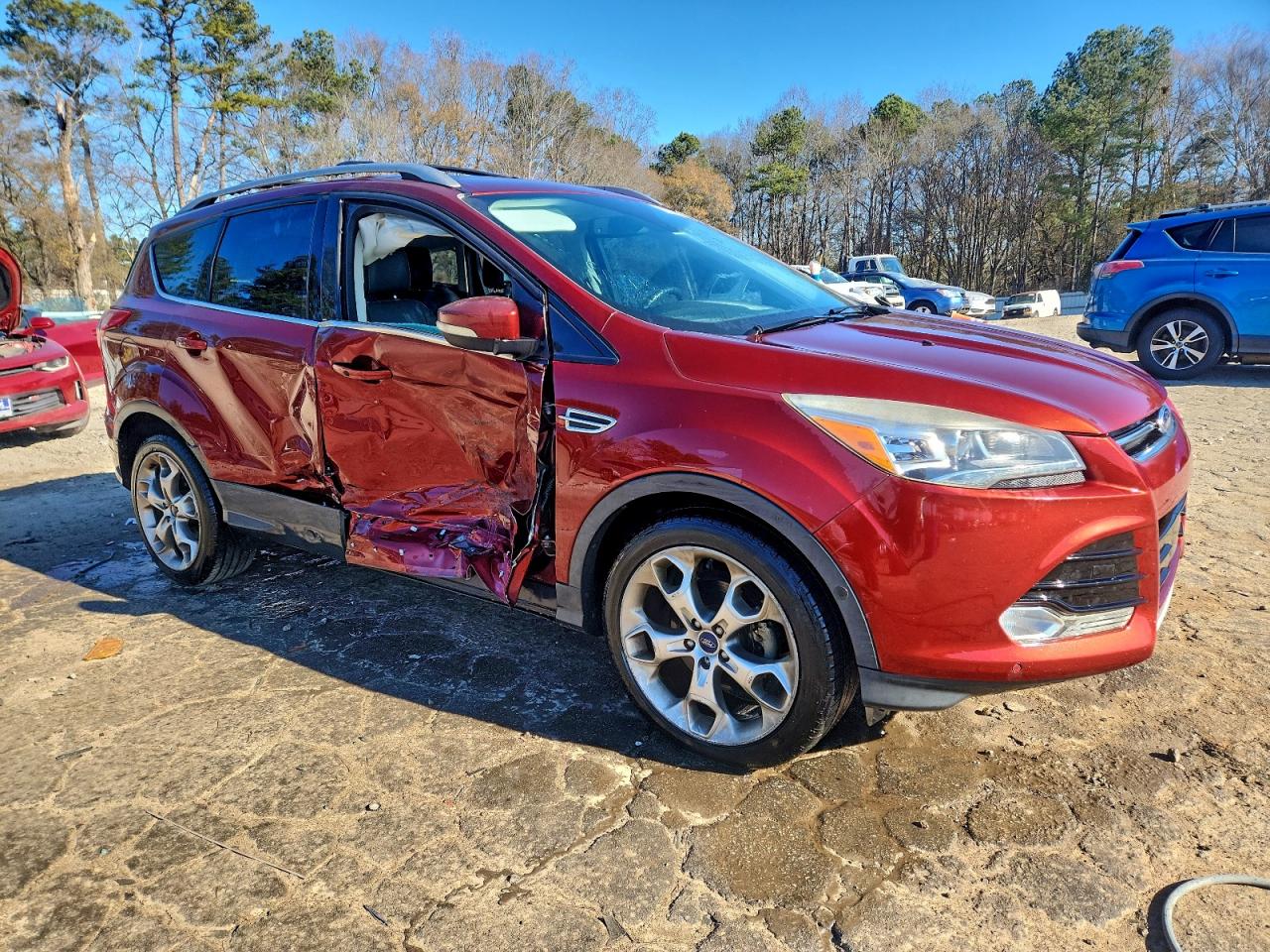 Ford Escape Titanium Image 3