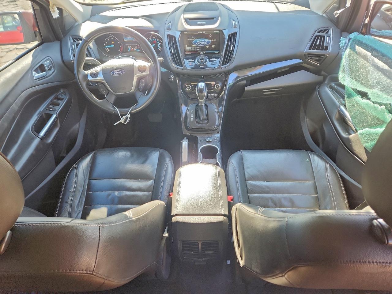 Ford Escape Titanium Image 7