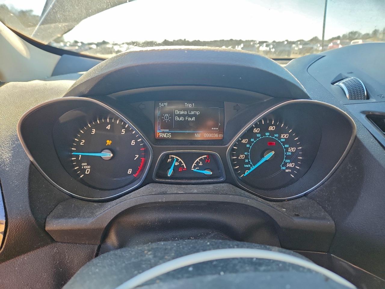 Ford Escape Titanium Image 4