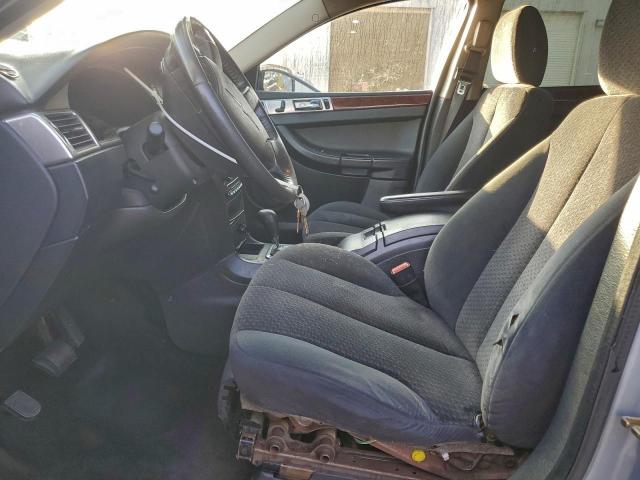 Chrysler Pacifica Touring Image 4