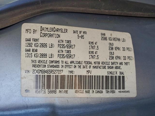 Chrysler Pacifica Touring Image 5