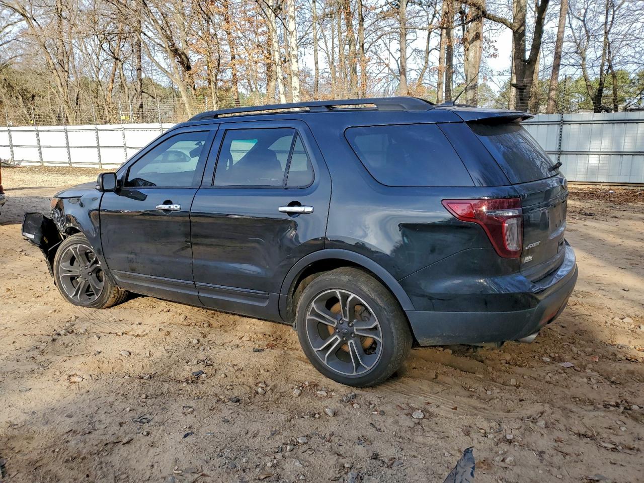 Ford Explorer Sport Image 10