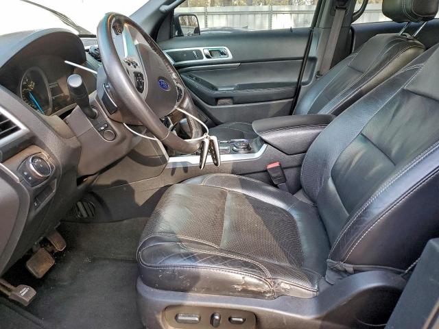 Ford Explorer Sport Image 12