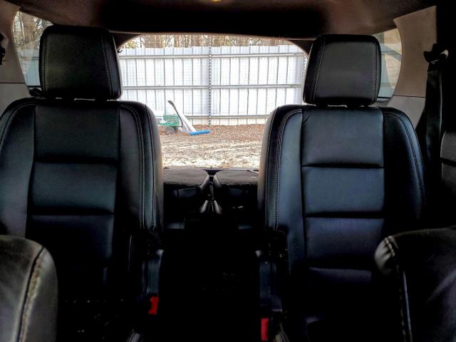 Ford Explorer Sport Image 3