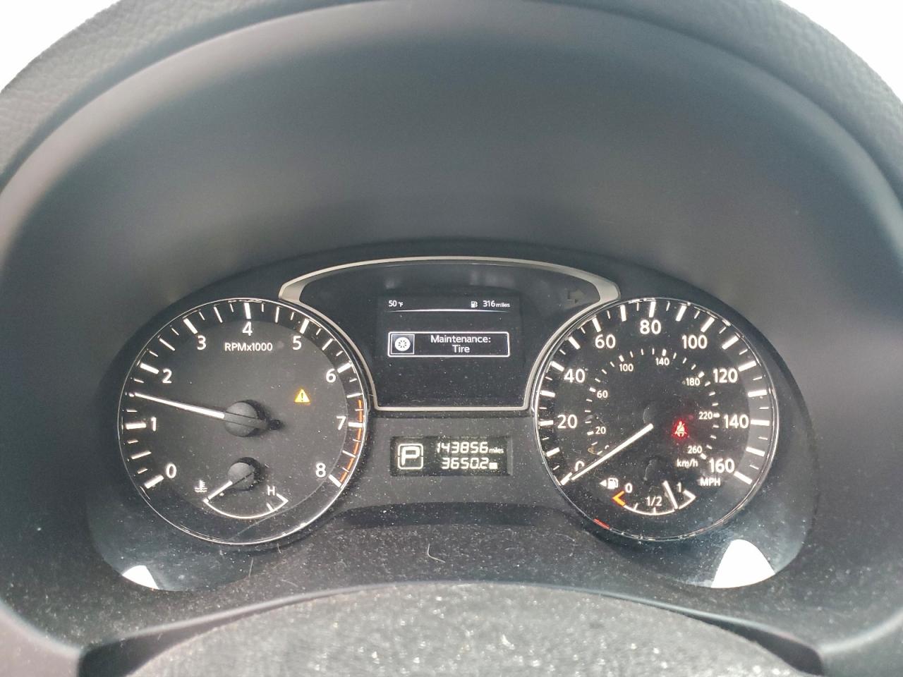 Nissan Altima 2.5 Image 6
