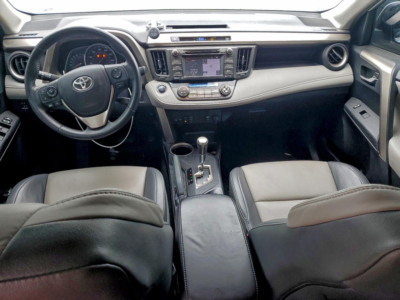 Toyota RAV4 Limited Image 13