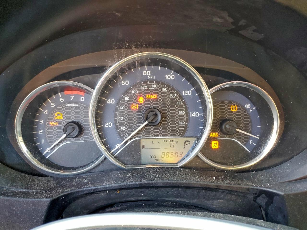 Toyota Corolla L Image 2