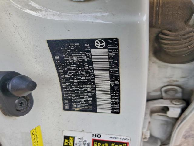 Toyota Corolla L Image 12