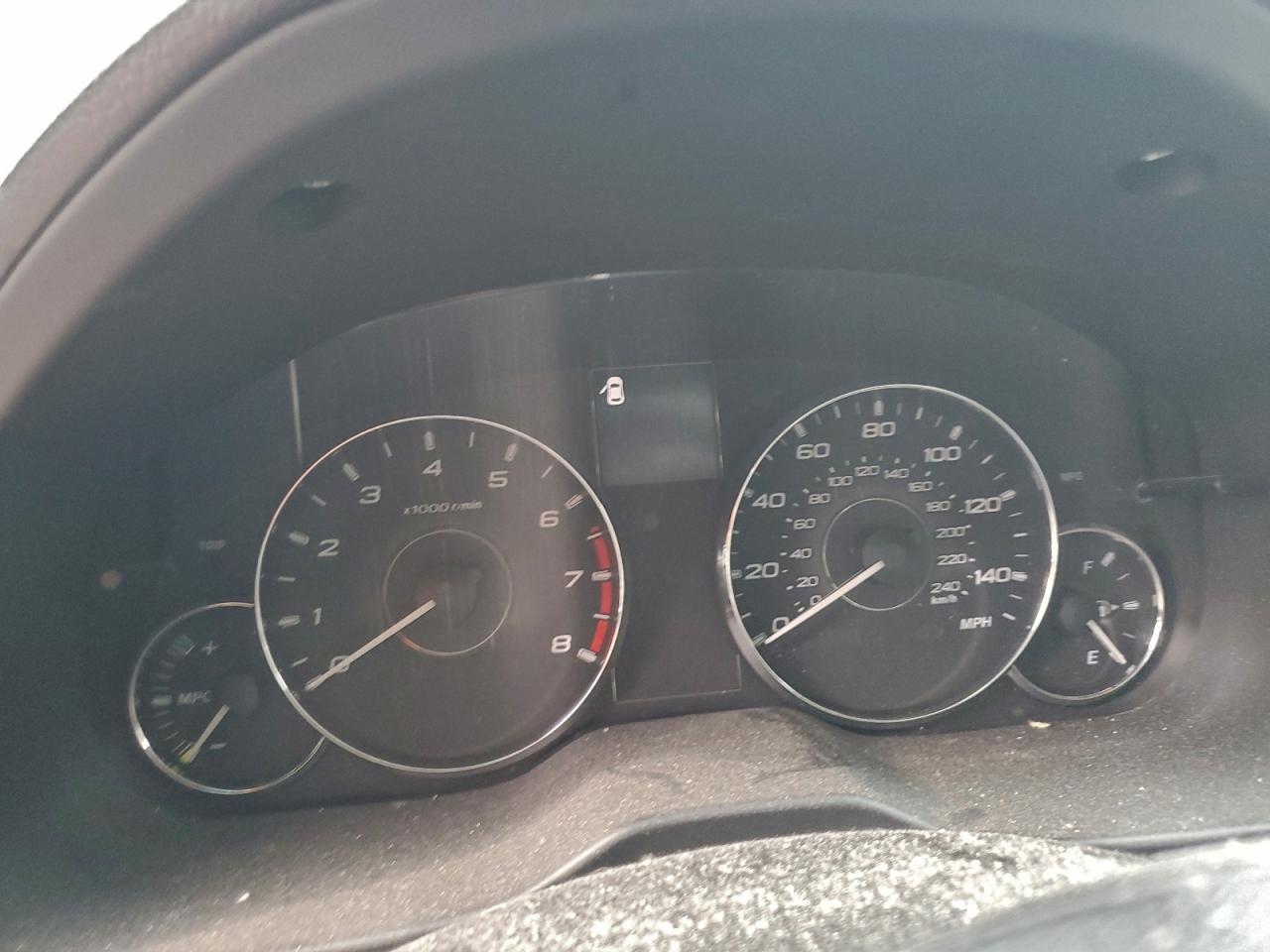 Subaru Outback 2.5i Image 11