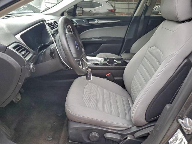 Ford Fusion S Image 12