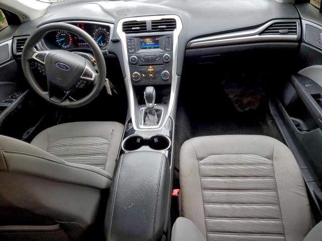 Ford Fusion S Image 6