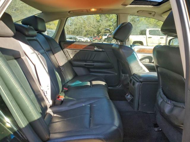 INFINITI M35 Base Image 8